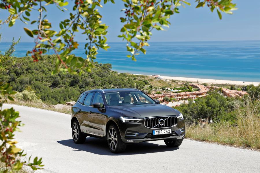  Volvo XC60 D5 Inscription 2017 года  (WW) (фото 17 из 42)